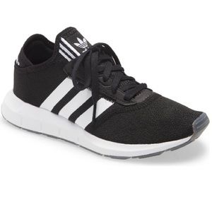 Adidas - Swift Run X Sneaker - Size 7